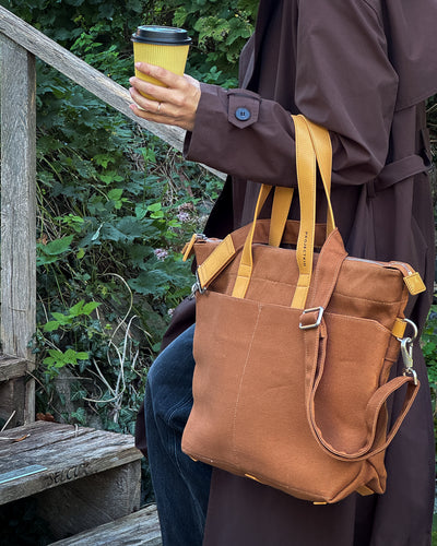 KIN Messenger bag